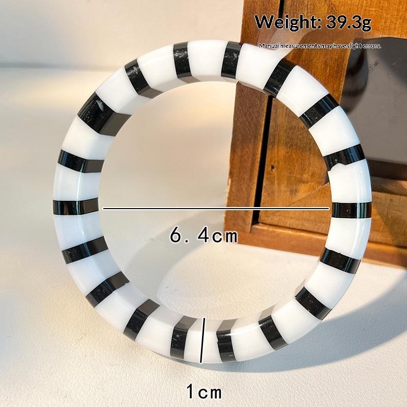 Brazalete de Resina con Bloque - Leatherwork Jewelry reseña y precio